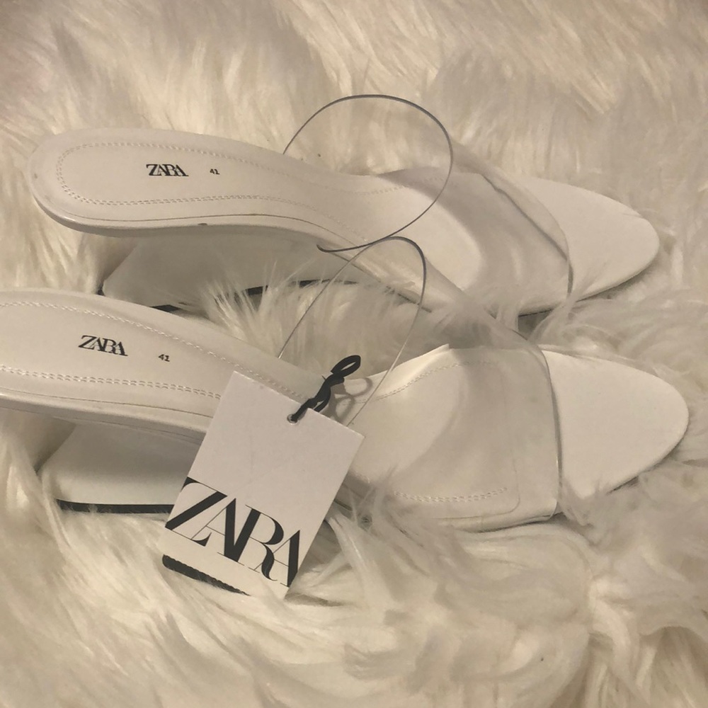 Zara  white shoes!🔥
